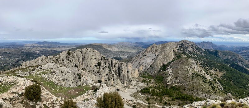 Beautiful panoramic views atop Pla de la Casa EA5/AT-004